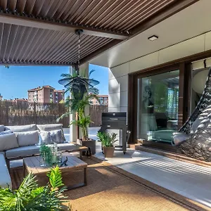 Apartamento Akomodat En Precioso Y Moderno Con Jardin Y Parking, Getxo